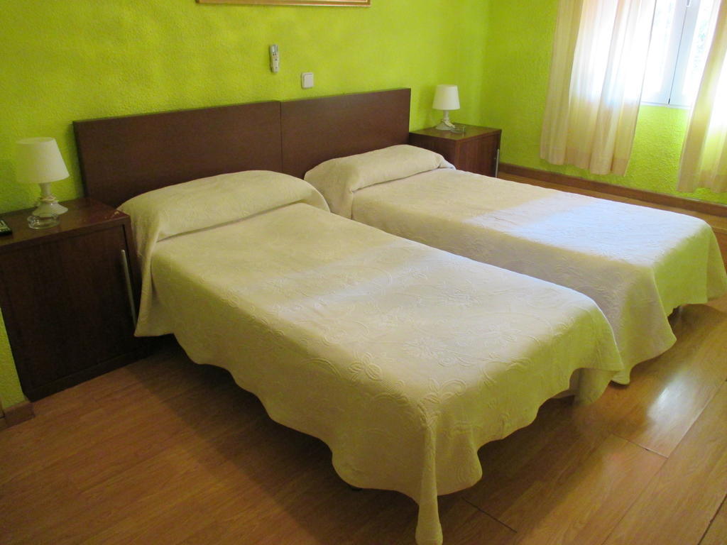 Hostal Pradillo Мостолес Екстериор снимка
